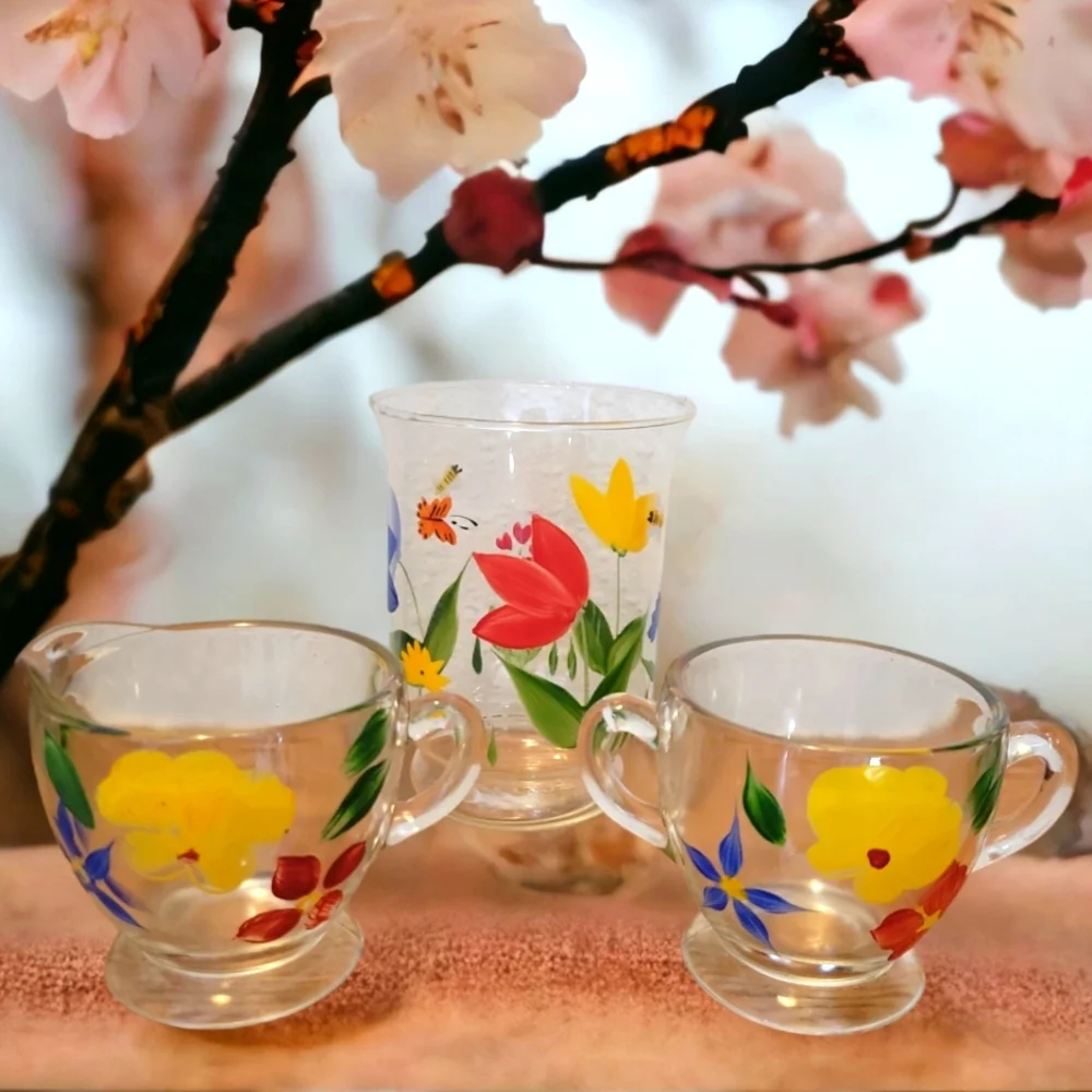 Vtg Hand Painted Spring Flowers Glass Creamer Pitcher Sugar Bowl (Vase Plastic)